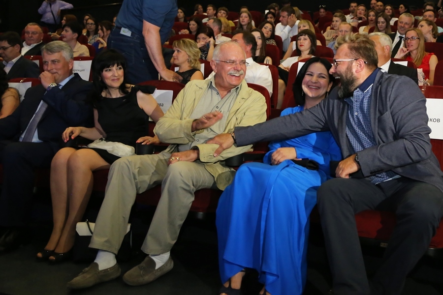 В Нижнем Новгороде состоялось открытие фестиваля "Горькийfest" 32 В Нижнем Новгороде состоялось открытие фестиваля "Горькийfest" 32