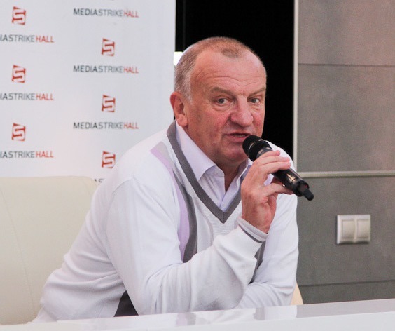 Хохлов, Лапшин и Молокин поддержали снос бетонных пакгаузов 2 Хохлов, Лапшин и Молокин поддержали снос бетонных пакгаузов 2