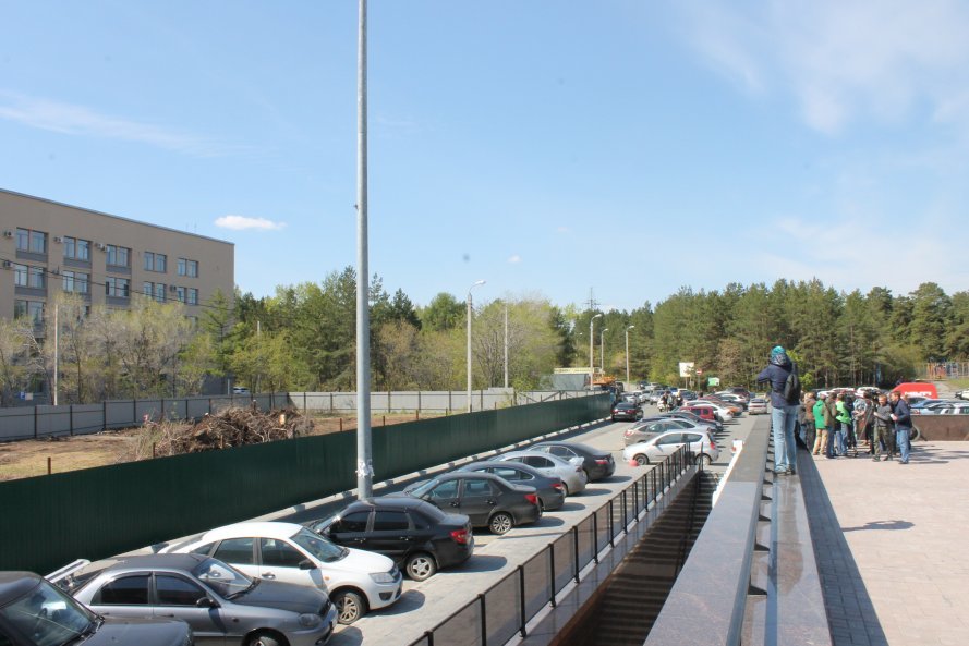 В Челябинске на застройщика офисного центра возле памятника Курчатову подали в суд 1 В Челябинске на застройщика офисного центра возле памятника Курчатову подали в суд 1