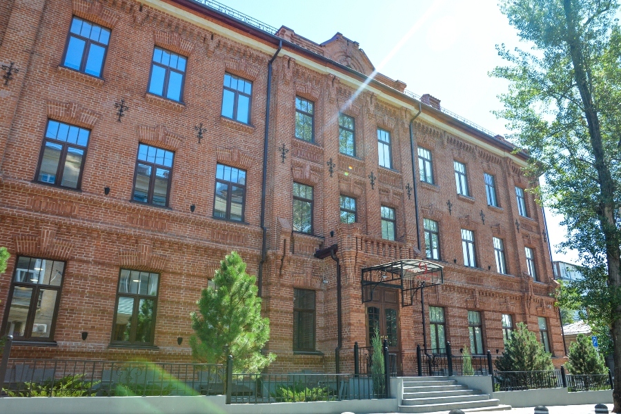 В Ростове открылась первая частная клиника-роддом 1 В Ростове открылась первая частная клиника-роддом 1