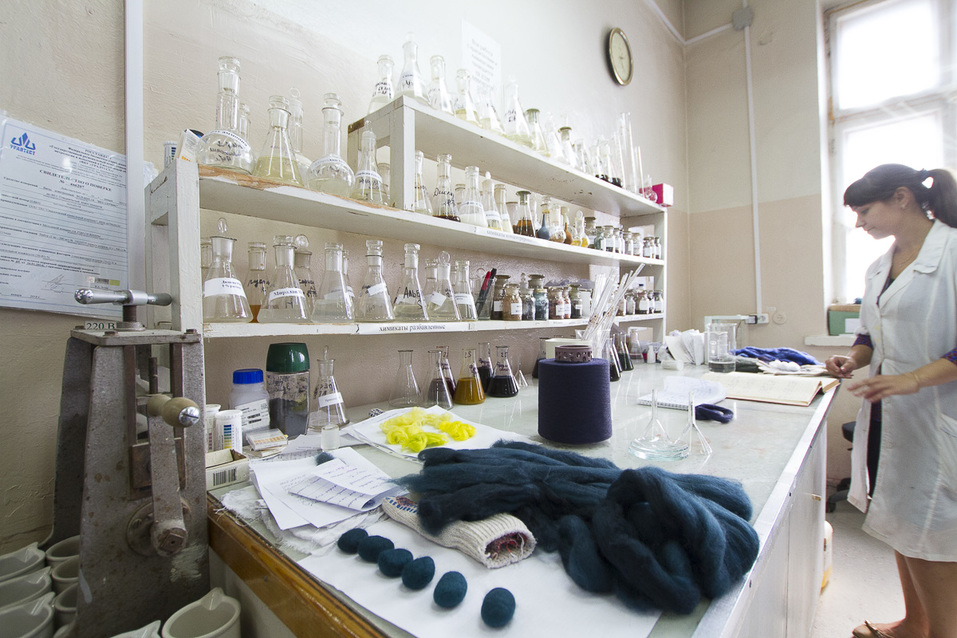 Изнанка камвольного комбината: как выживал и выжил уральский производитель ткани 4 Изнанка камвольного комбината: как выживал и выжил уральский производитель ткани 4