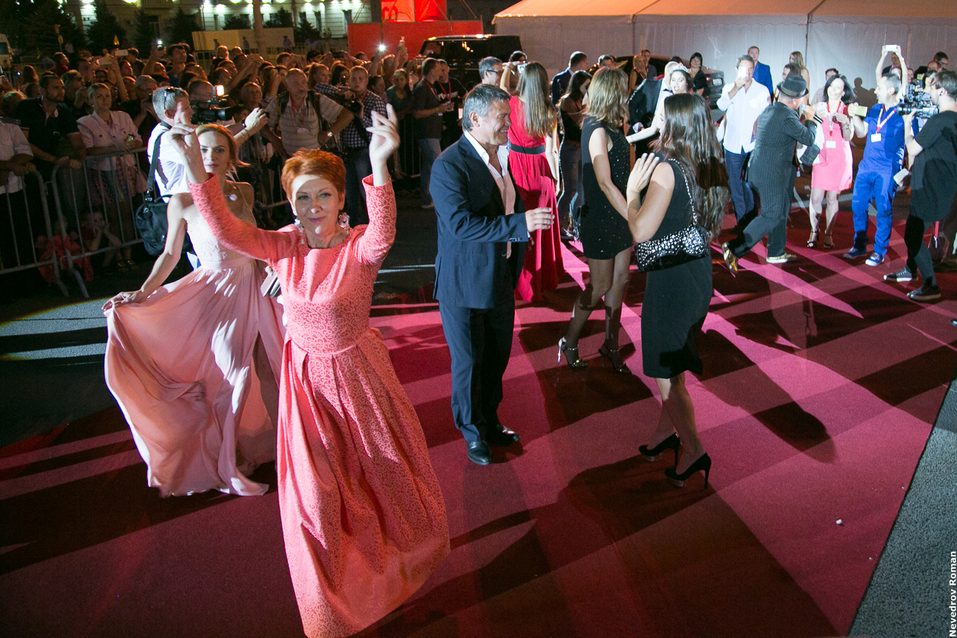 В Ростове состоялась церемония открытия кинофестиваля "Bridge of Arts" ФОТОРЕПОРТАЖ 12 В Ростове состоялась церемония открытия кинофестиваля "Bridge of Arts" ФОТОРЕПОРТАЖ 12