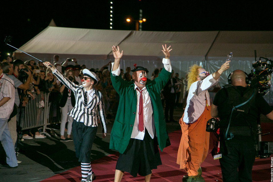 В Ростове состоялась церемония открытия кинофестиваля "Bridge of Arts" ФОТОРЕПОРТАЖ 26 В Ростове состоялась церемония открытия кинофестиваля "Bridge of Arts" ФОТОРЕПОРТАЖ 26