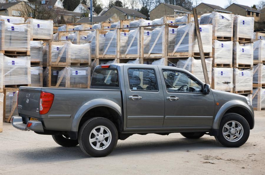 Пять лучших подержанных кроссоверов стоимостью до 500 000 рублей: РЕЙТИНГ 1 Пять лучших подержанных кроссоверов стоимостью до 500 000 рублей: РЕЙТИНГ 1