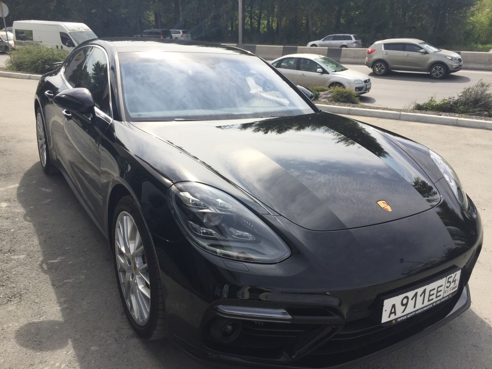 «Тотальный контроль и скорость». Тест-драйв Porsche Panamera с Эдгаром Карапетяном 2 «Тотальный контроль и скорость». Тест-драйв Porsche Panamera с Эдгаром Карапетяном 2