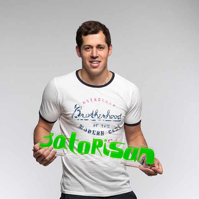 Хоккеист из Челябинской области Евгений Малкин запустил собственную линию одежды 1 Хоккеист из Челябинской области Евгений Малкин запустил собственную линию одежды 1