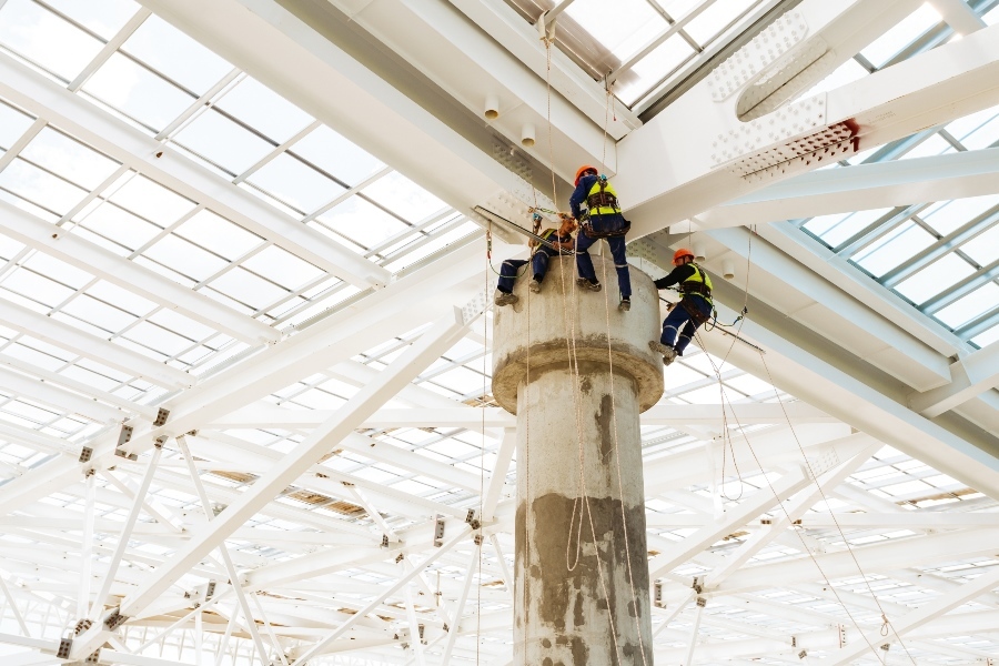 Над трибунами стадиона "Нижний Новгород" завершен монтаж кровли 2 Над трибунами стадиона "Нижний Новгород" завершен монтаж кровли 2