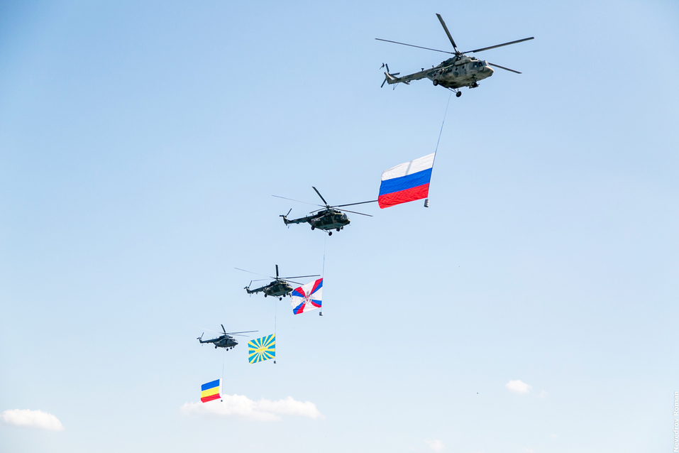 На набережной Ростова прошло грандиозное авиашоу ФОТОРЕПОРТАЖ 1 На набережной Ростова прошло грандиозное авиашоу ФОТОРЕПОРТАЖ 1