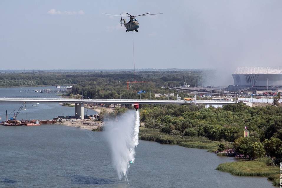 На набережной Ростова прошло грандиозное авиашоу ФОТОРЕПОРТАЖ 6 На набережной Ростова прошло грандиозное авиашоу ФОТОРЕПОРТАЖ 6