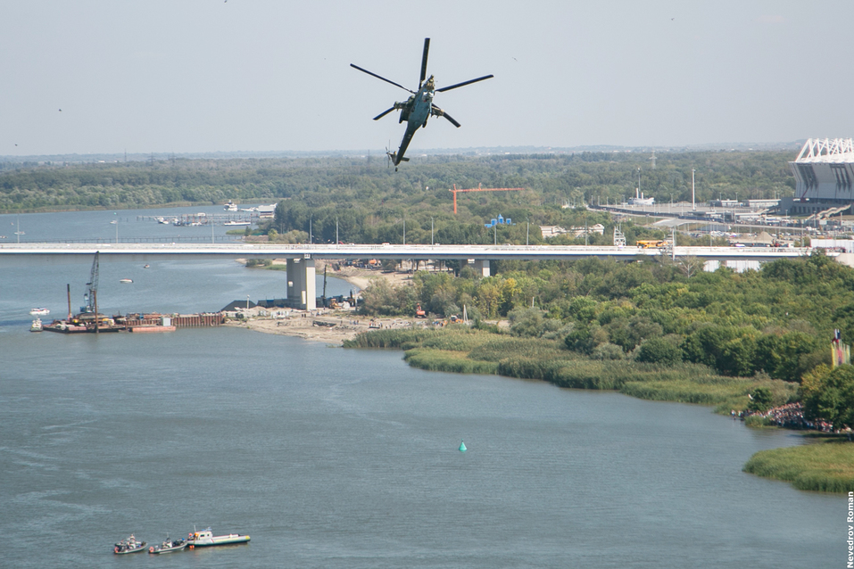 На набережной Ростова прошло грандиозное авиашоу ФОТОРЕПОРТАЖ 19 На набережной Ростова прошло грандиозное авиашоу ФОТОРЕПОРТАЖ 19