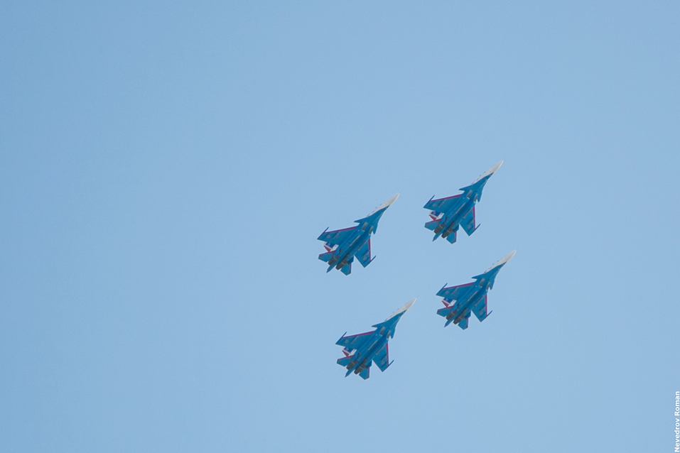 На набережной Ростова прошло грандиозное авиашоу ФОТОРЕПОРТАЖ 23 На набережной Ростова прошло грандиозное авиашоу ФОТОРЕПОРТАЖ 23