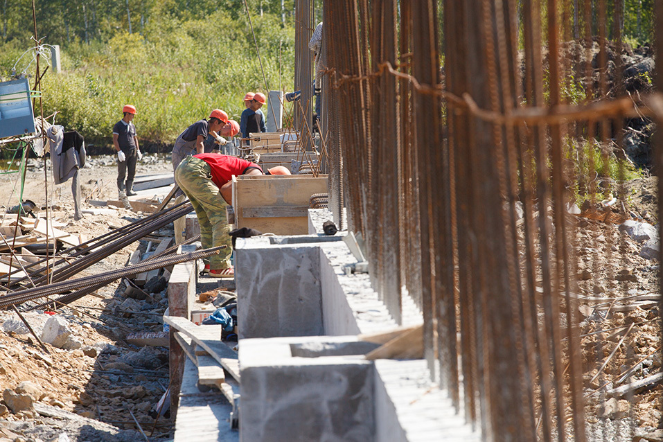 В районе аэропорта Кольцово строится новый логистический комплекс 4 В районе аэропорта Кольцово строится новый логистический комплекс 4