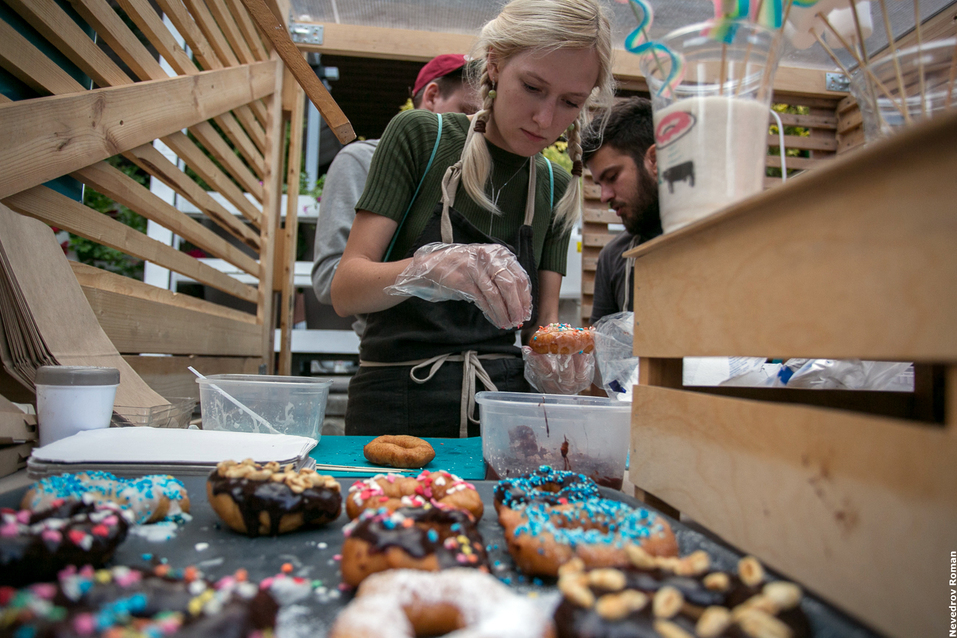 Сеть ресторанов "Правый берег" провела в Ростове фестиваль "Food & Joy" 7 Сеть ресторанов "Правый берег" провела в Ростове фестиваль "Food & Joy" 7