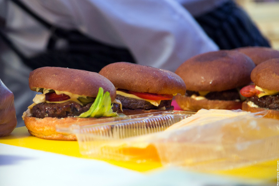 Сеть ресторанов "Правый берег" провела в Ростове фестиваль "Food & Joy" 10 Сеть ресторанов "Правый берег" провела в Ростове фестиваль "Food & Joy" 10