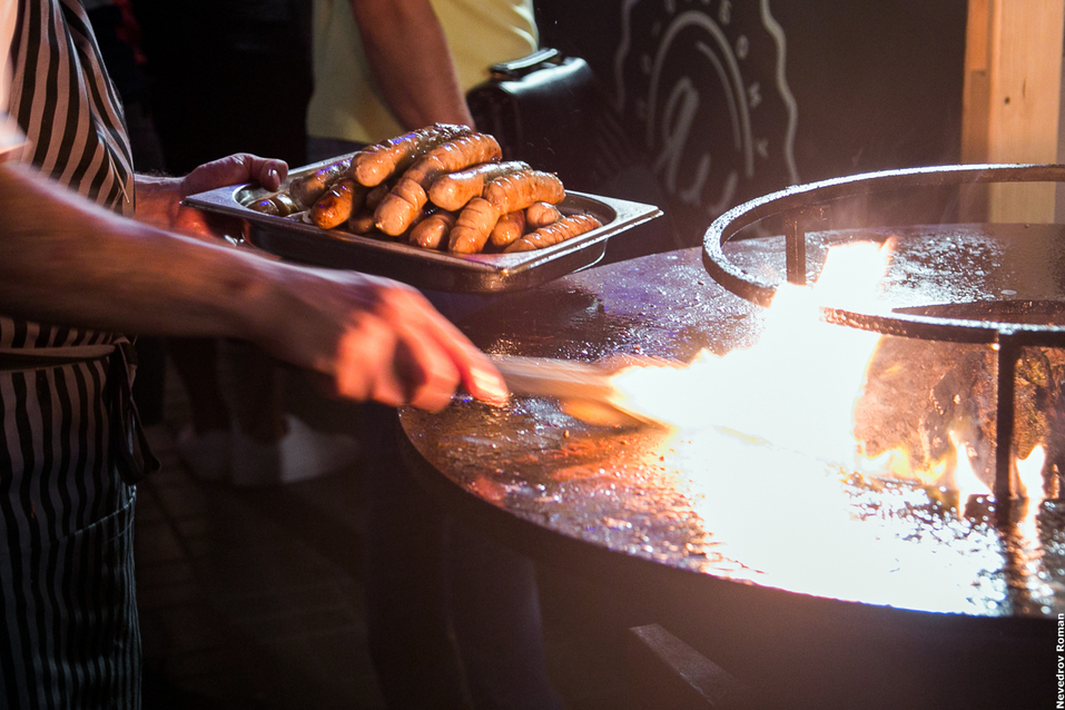 Сеть ресторанов "Правый берег" провела в Ростове фестиваль "Food & Joy" 15 Сеть ресторанов "Правый берег" провела в Ростове фестиваль "Food & Joy" 15