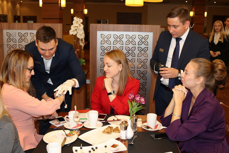 Бизнес-завтрак «ДК-Красноярск»: мотивация отдела продаж и часы для космонавтов 20 Бизнес-завтрак «ДК-Красноярск»: мотивация отдела продаж и часы для космонавтов 20