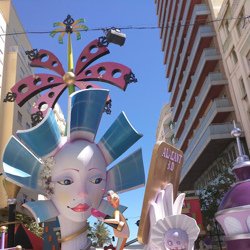 «Все эти «пора валить» не сработают», - эмигрантка из России о жизни в Испании 4 «Все эти «пора валить» не сработают», - эмигрантка из России о жизни в Испании 4