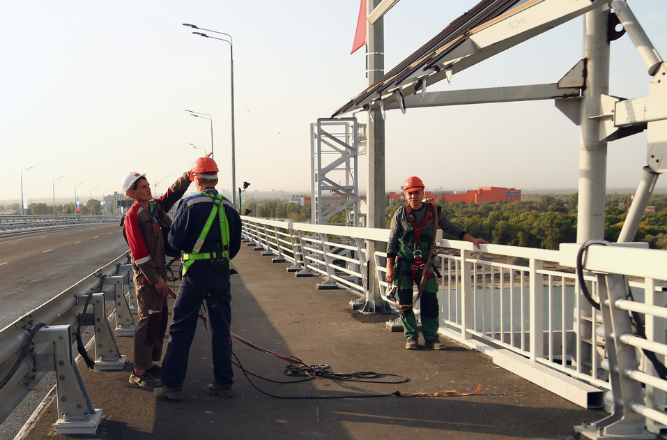 В Ростове открыли движение по Ворошиловскому мосту ФОТОРЕПОРТАЖ 6 В Ростове открыли движение по Ворошиловскому мосту ФОТОРЕПОРТАЖ 6