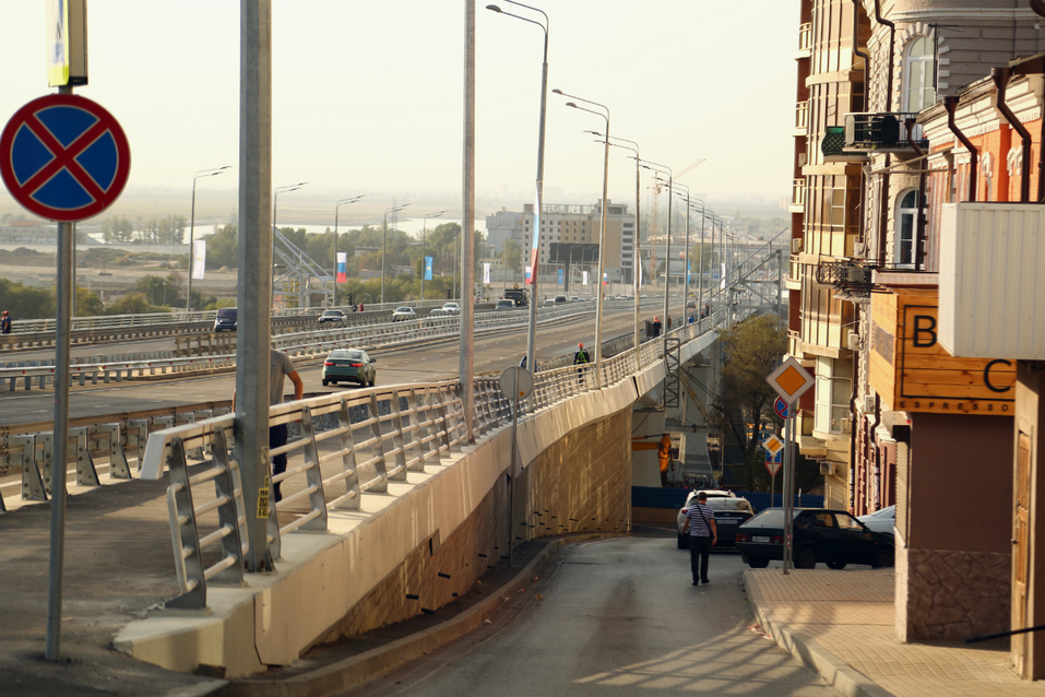В Ростове открыли движение по Ворошиловскому мосту ФОТОРЕПОРТАЖ 10 В Ростове открыли движение по Ворошиловскому мосту ФОТОРЕПОРТАЖ 10