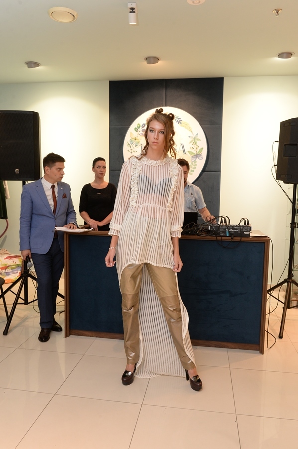 В Нижнем Новгороде открылся второй бутик нижегородских дизайнеров ROSSA 11 В Нижнем Новгороде открылся второй бутик нижегородских дизайнеров ROSSA 11