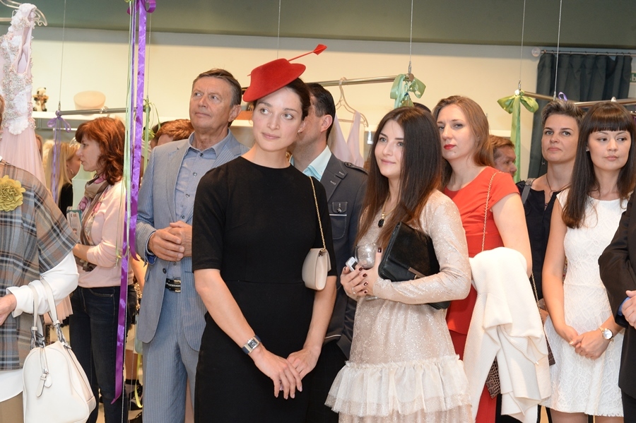 В Нижнем Новгороде открылся второй бутик нижегородских дизайнеров ROSSA 20 В Нижнем Новгороде открылся второй бутик нижегородских дизайнеров ROSSA 20