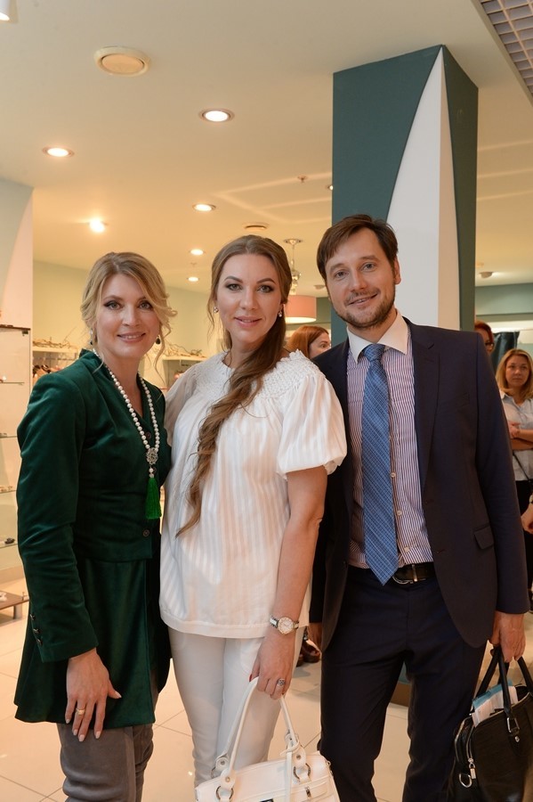 В Нижнем Новгороде открылся второй бутик нижегородских дизайнеров ROSSA 24 В Нижнем Новгороде открылся второй бутик нижегородских дизайнеров ROSSA 24