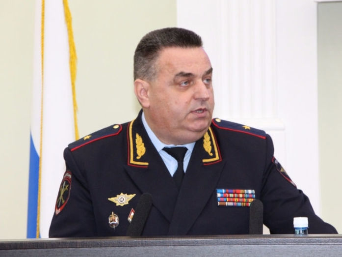 Темы недели DK.RU. Новый крупный арест, уход Малова и назначение главы ГУ МВД 6 Темы недели DK.RU. Новый крупный арест, уход Малова и назначение главы ГУ МВД 6