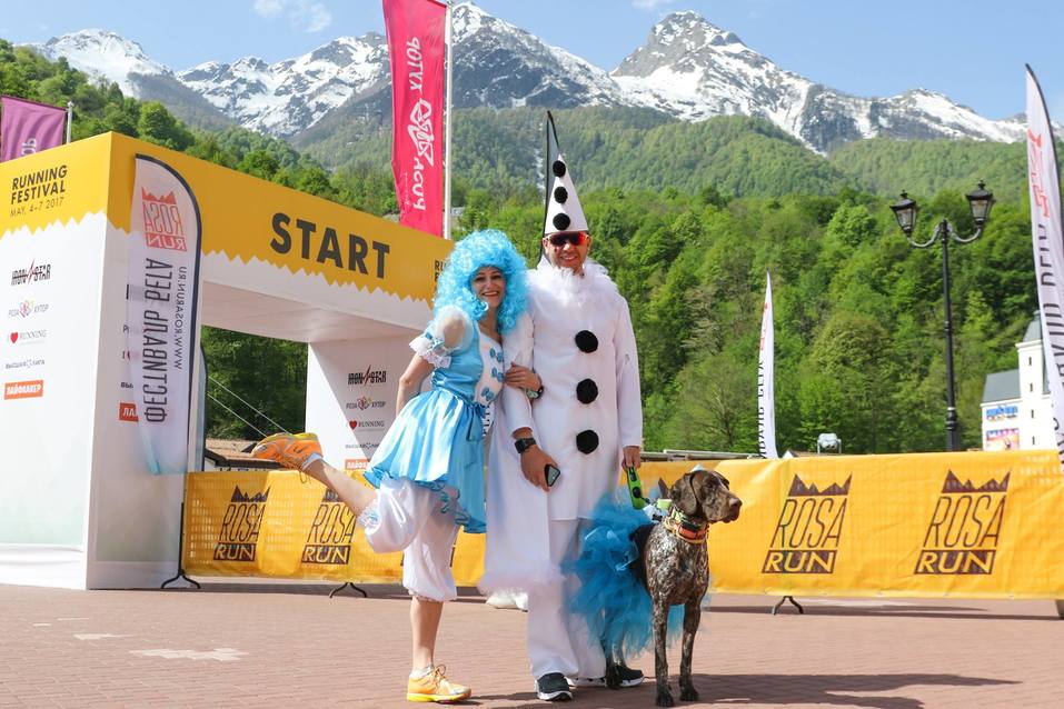 В Челябинске на улице Кирова был замечен рыцарь 4 В Челябинске на улице Кирова был замечен рыцарь 4