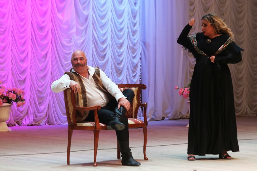 Нижегородские предприниматели вышли на сцену в благотворительном спектакле «Не может быть» 18