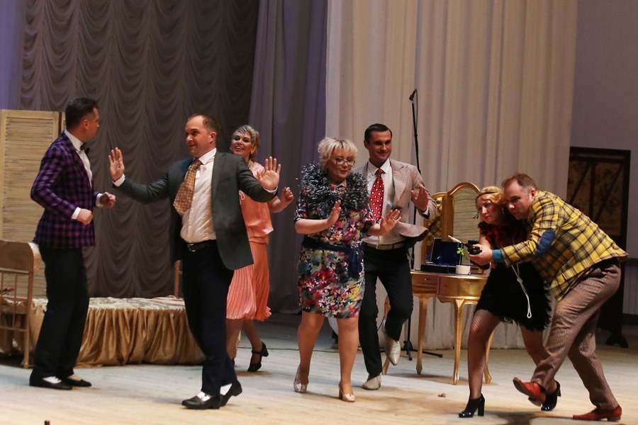Нижегородские предприниматели вышли на сцену в благотворительном спектакле «Не может быть» 28