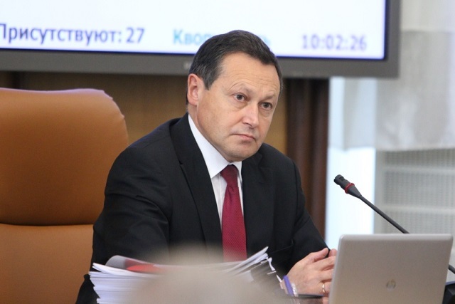 Строители vs дорожники: кто станет мэром Красноярска
3 Строители vs дорожники: кто станет мэром Красноярска
3