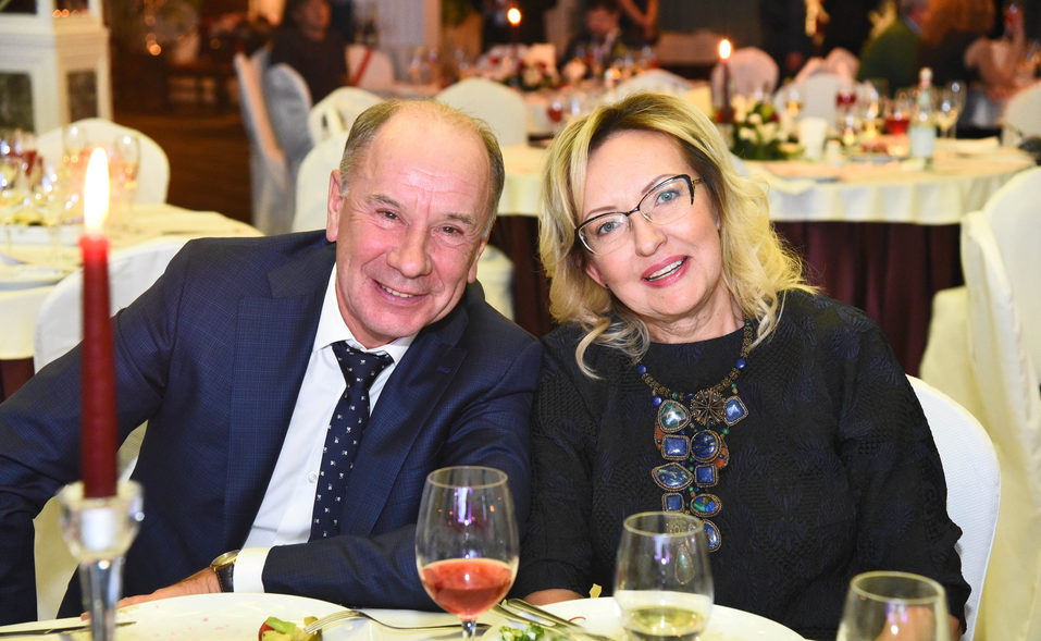 Фоторепортаж: традиции светских салонов возрождают в Челябинске 14 Фоторепортаж: традиции светских салонов возрождают в Челябинске 14