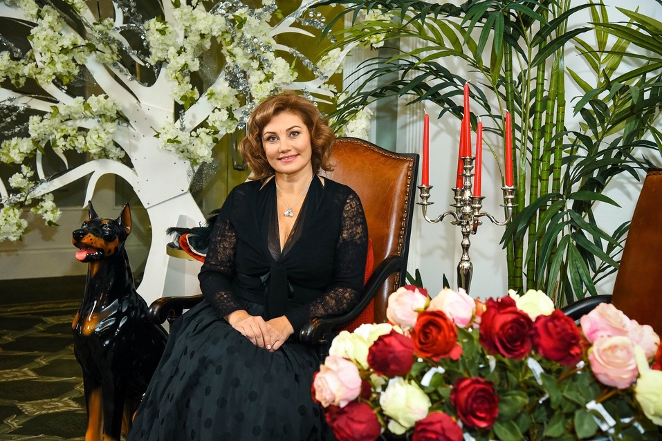 Фоторепортаж: традиции светских салонов возрождают в Челябинске 20 Фоторепортаж: традиции светских салонов возрождают в Челябинске 20