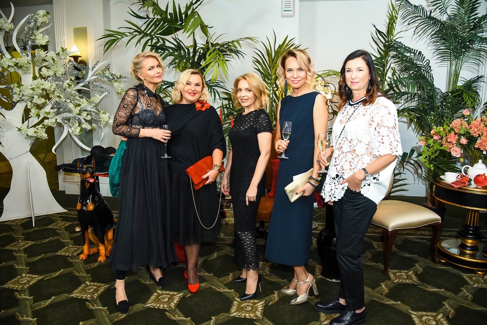 Фоторепортаж: традиции светских салонов возрождают в Челябинске 23 Фоторепортаж: традиции светских салонов возрождают в Челябинске 23