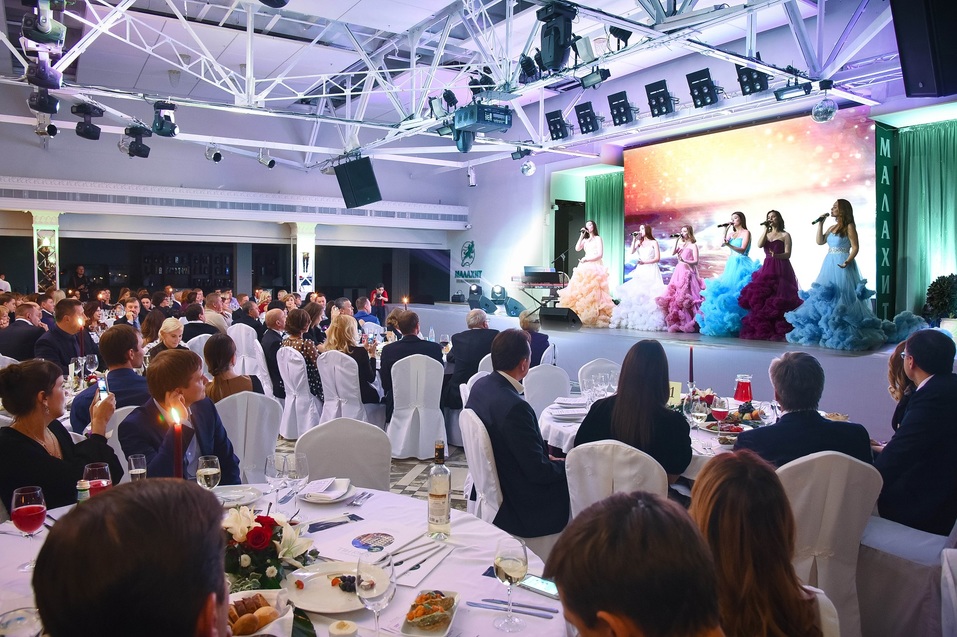 Фоторепортаж: традиции светских салонов возрождают в Челябинске 7 Фоторепортаж: традиции светских салонов возрождают в Челябинске 7