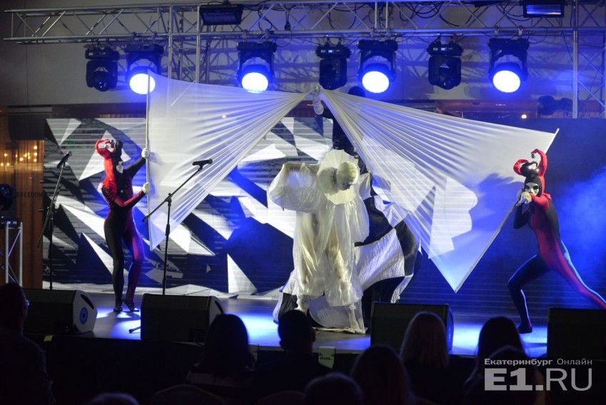 «Спасибо от имени горожан». Портал Е1 вручил премию самым «народным» бизнесам 6 «Спасибо от имени горожан». Портал Е1 вручил премию самым «народным» бизнесам 6