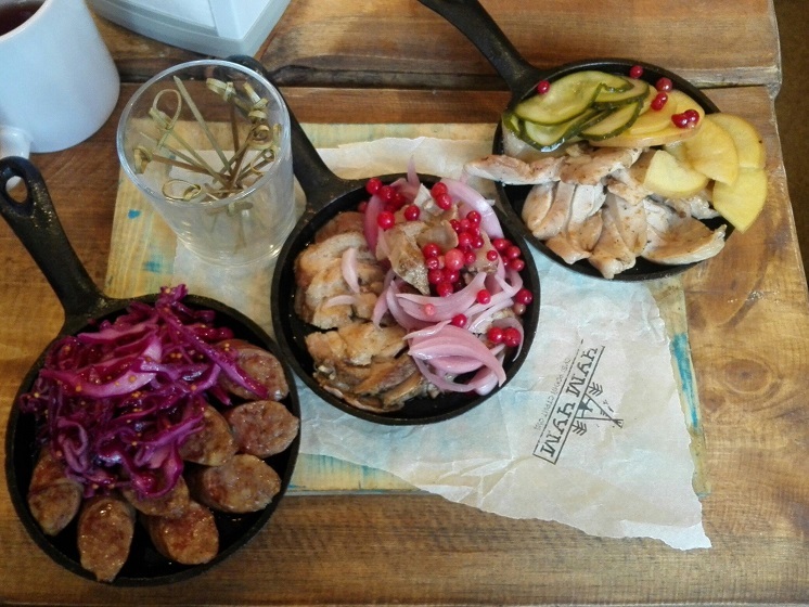 Первое заведение сети сибирского стрит-фуда открылось в Новосибирске 1 Первое заведение сети сибирского стрит-фуда открылось в Новосибирске 1