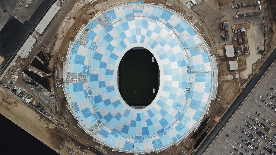 На нижегородском стадионе завершена прошивка газона 10 На нижегородском стадионе завершена прошивка газона 10