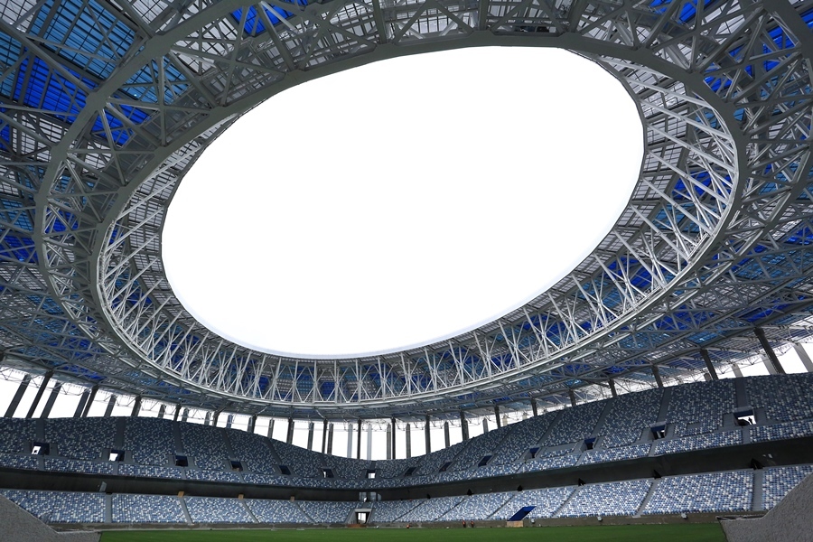 На нижегородском стадионе завершена прошивка газона 16 На нижегородском стадионе завершена прошивка газона 16