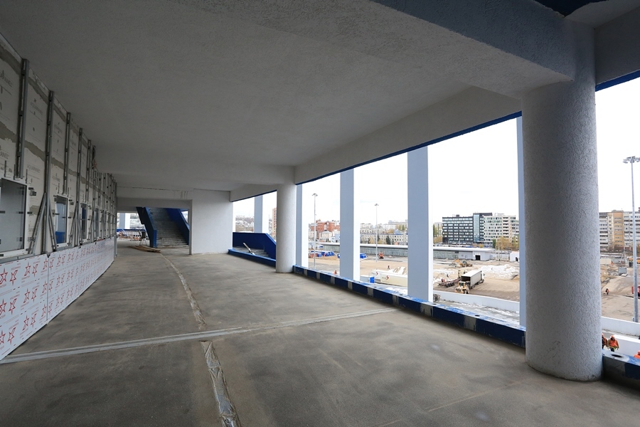 На нижегородском стадионе завершена прошивка газона 26 На нижегородском стадионе завершена прошивка газона 26