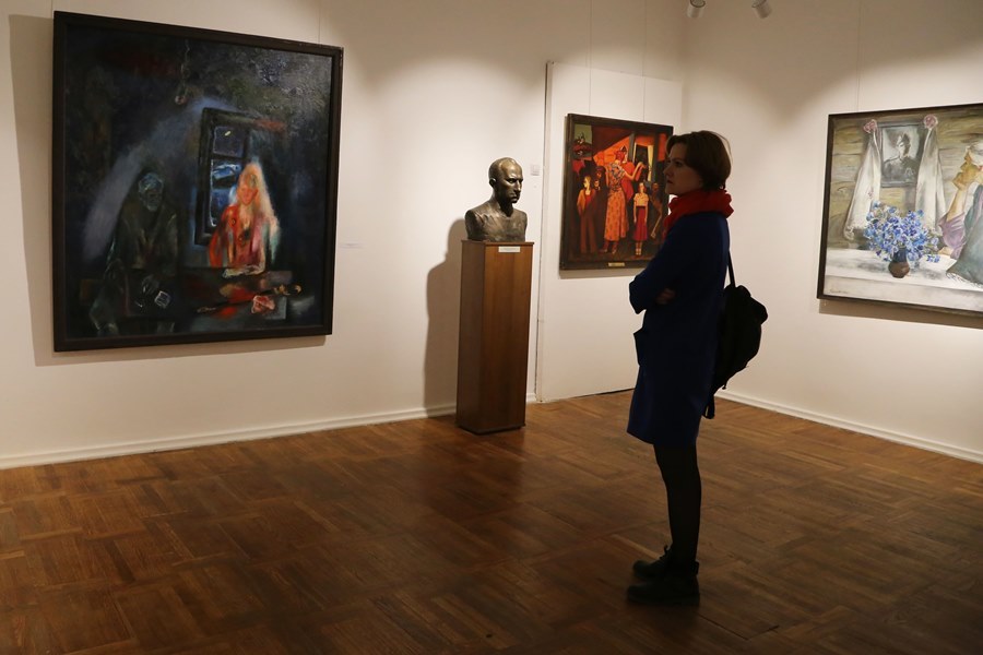 В НГХМ открылась выставка к 100-летию русских революций «Красная Атлантида» 12 В НГХМ открылась выставка к 100-летию русских революций «Красная Атлантида» 12