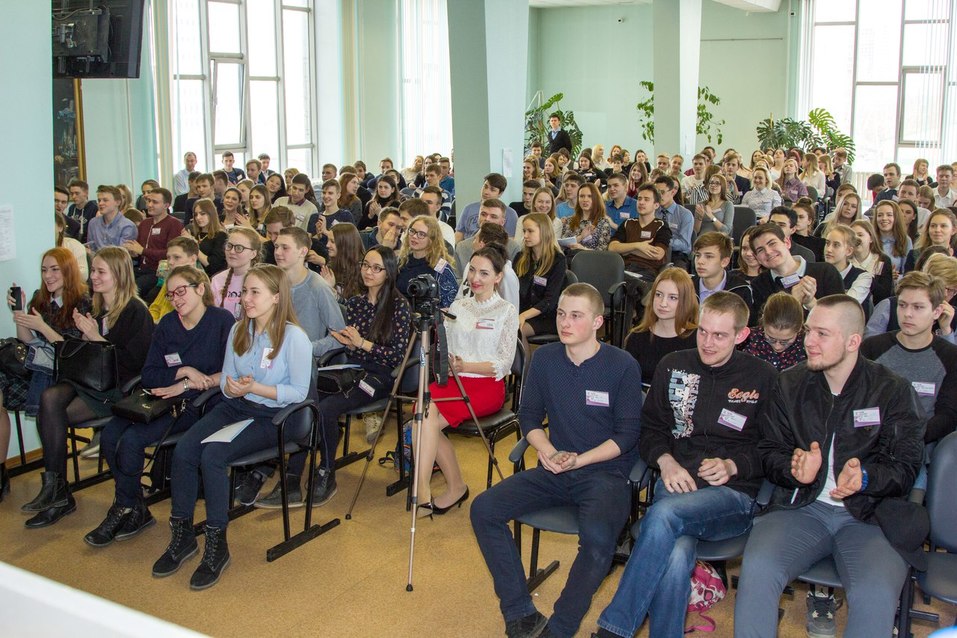 "Z- Предприниматель 2:0" Как создать бизнес за школьной партой. 1 "Z- Предприниматель 2:0" Как создать бизнес за школьной партой. 1