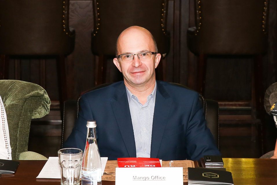 ДК провел итоговый экспертный совет по премии «Человек года» 21 ДК провел итоговый экспертный совет по премии «Человек года» 21