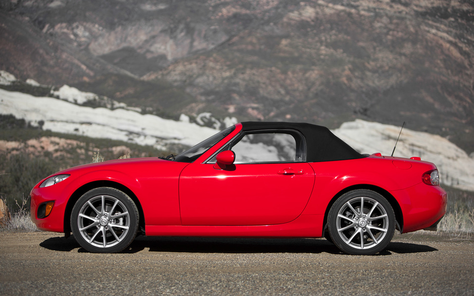 Как в танке: РЕЙТИНГ самых надежных и комфортных автомобилей года 4 Как в танке: РЕЙТИНГ самых надежных и комфортных автомобилей года 4