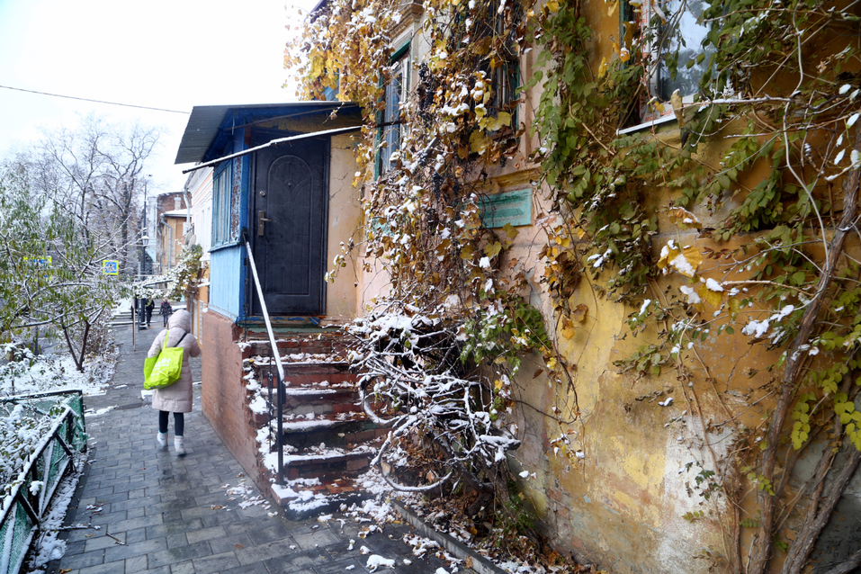 В Ростове выпал первый снег ФОТОРЕПОРТАЖ 5 В Ростове выпал первый снег ФОТОРЕПОРТАЖ 5