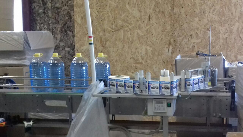 На Южном Урале предпринимателю грозит арест за 300 тыс. л смертельно-опасной продукции 1 На Южном Урале предпринимателю грозит арест за 300 тыс. л смертельно-опасной продукции 1