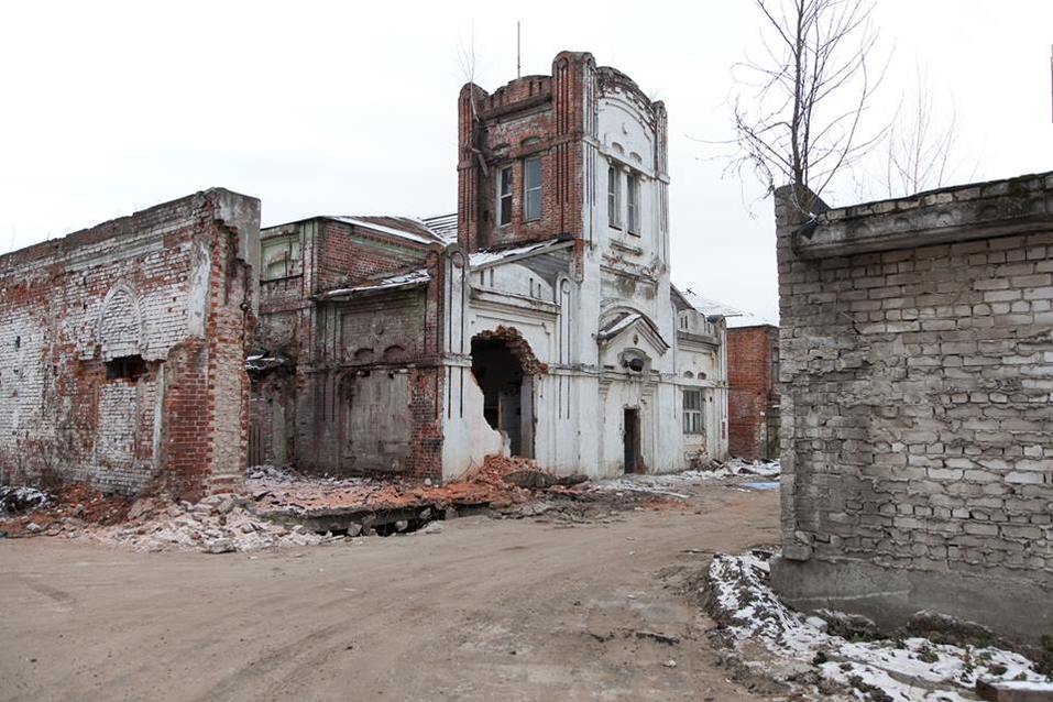 Пакгаузы на Стрелке в Нижнем Новгороде подверглись атаке мародёров 1 Пакгаузы на Стрелке в Нижнем Новгороде подверглись атаке мародёров 1