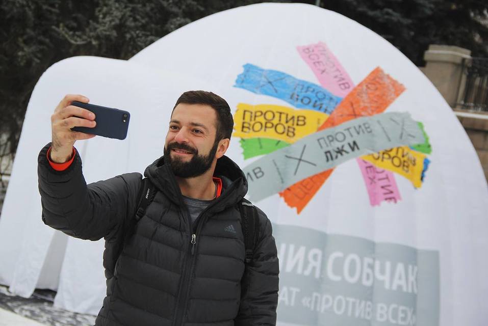 «Внутри тепло». Челябинская фирма шьет агитационные палатки Ксении Собчак для всей России 1 «Внутри тепло». Челябинская фирма шьет агитационные палатки Ксении Собчак для всей России 1