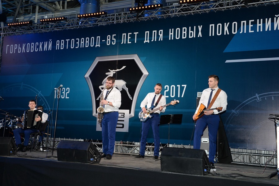 Как Владимира Путина на ГАЗе встречали. ФОТОФАКТ 6 Как Владимира Путина на ГАЗе встречали. ФОТОФАКТ 6