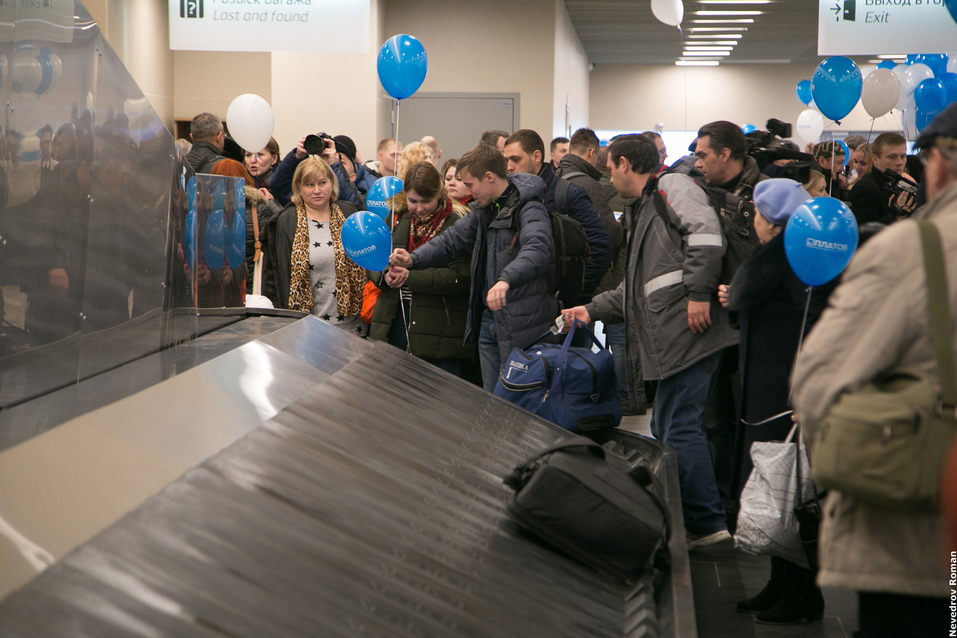 Аэропорт "Платов": Первый день работы ФОТОРЕПОРТАЖ 15 Аэропорт "Платов": Первый день работы ФОТОРЕПОРТАЖ 15